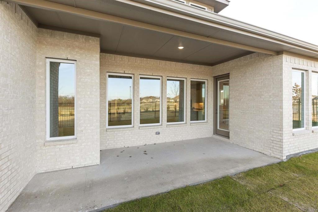 1012 Butterfly Lane Property Photo 23