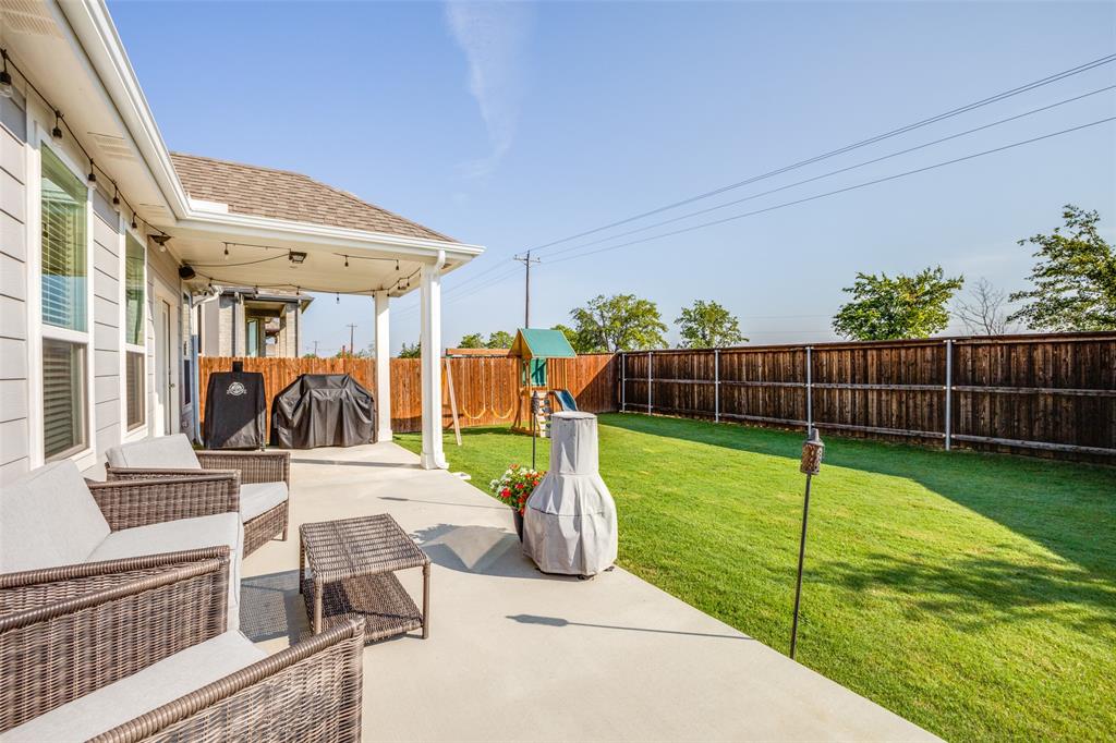 2263 Brookside Drive Property Photo 3