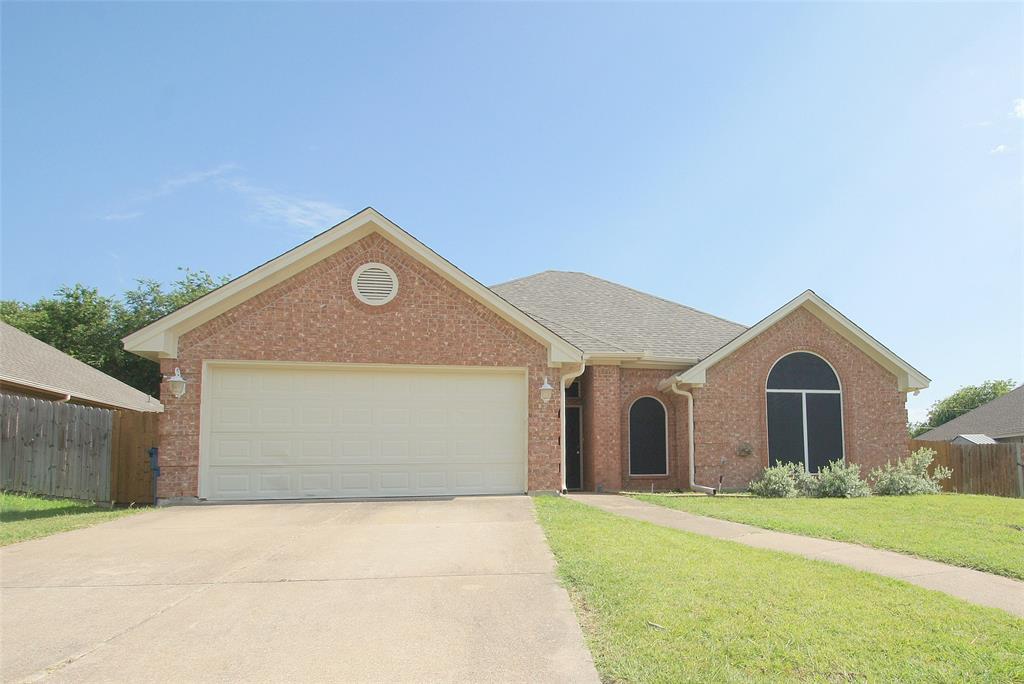 1804 Sand Stone Drive Property Photo 2