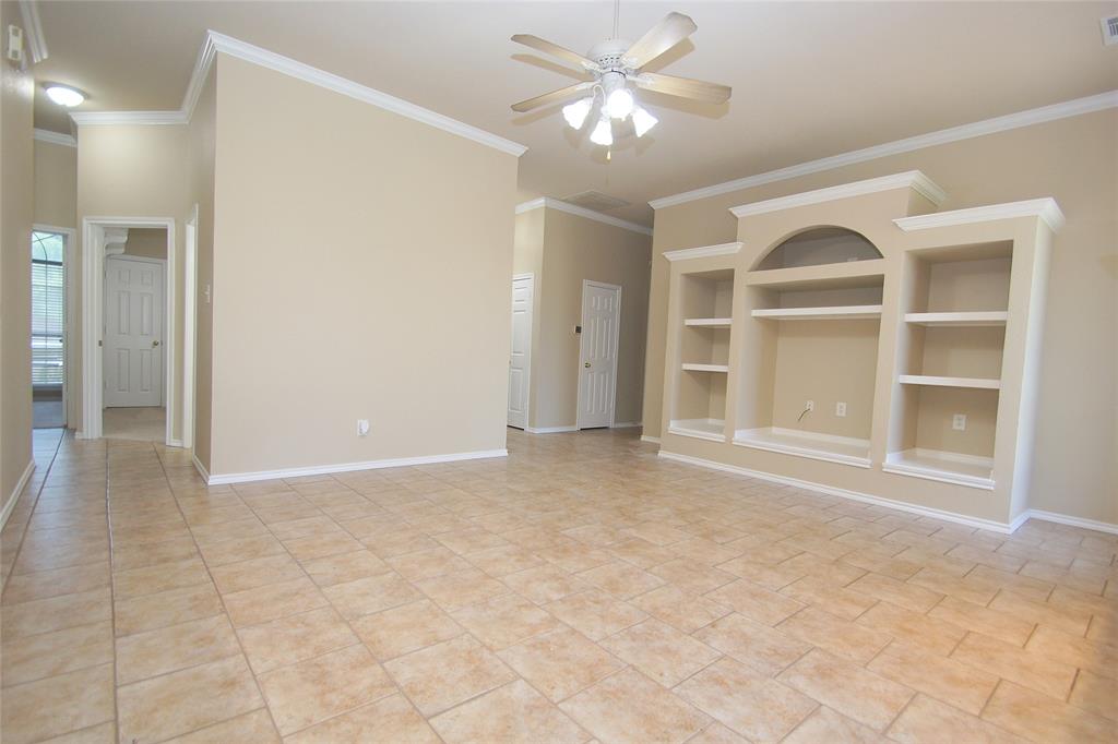 1804 Sand Stone Drive Property Photo 4