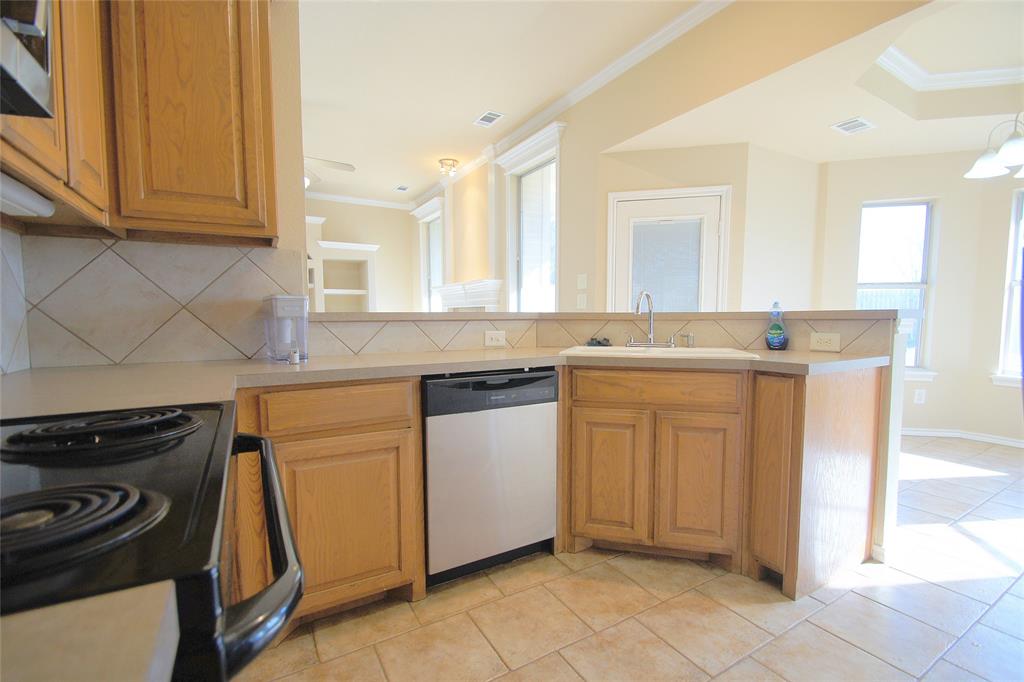 1804 Sand Stone Drive Property Photo 6