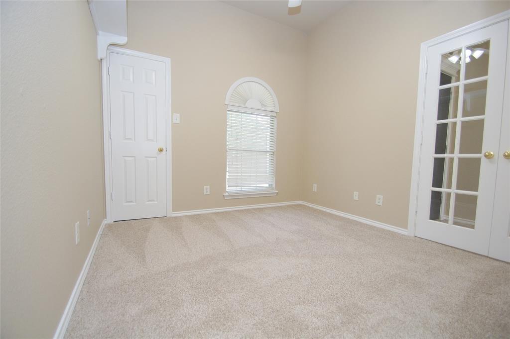 1804 Sand Stone Drive Property Photo 12