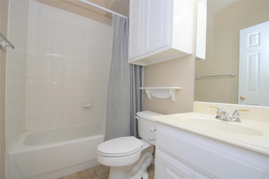 1804 Sand Stone Drive Property Photo 13