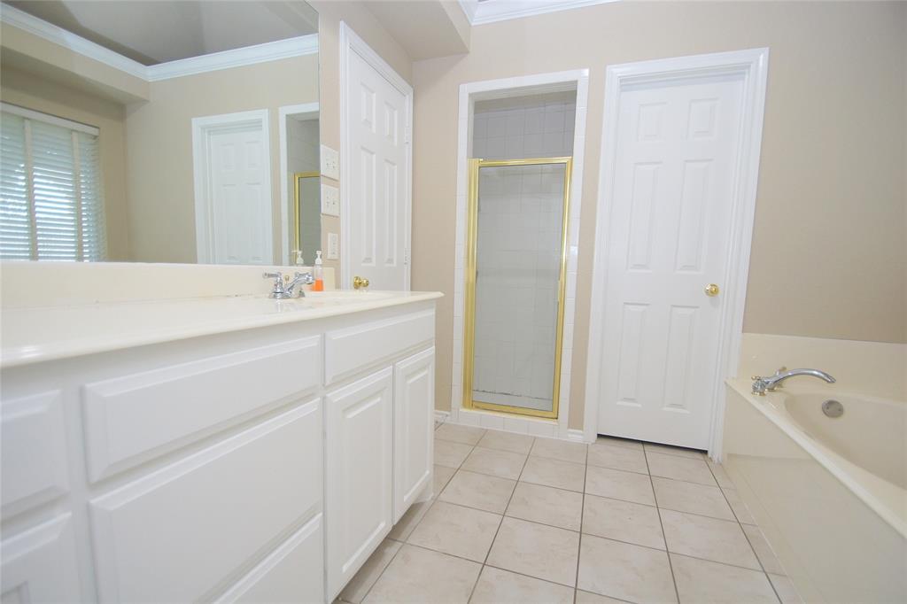 1804 Sand Stone Drive Property Photo 16