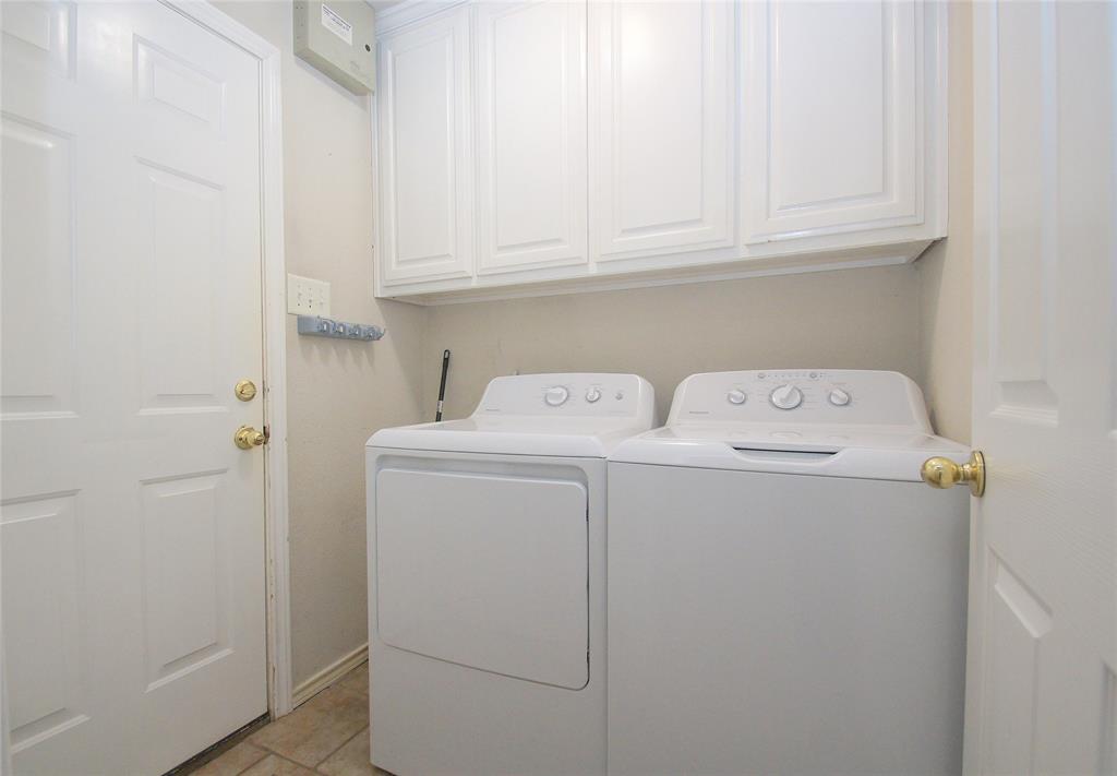 1804 Sand Stone Drive Property Photo 17