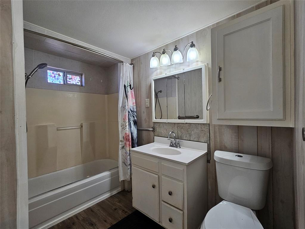 101 S Walnut Avenue Property Photo 11