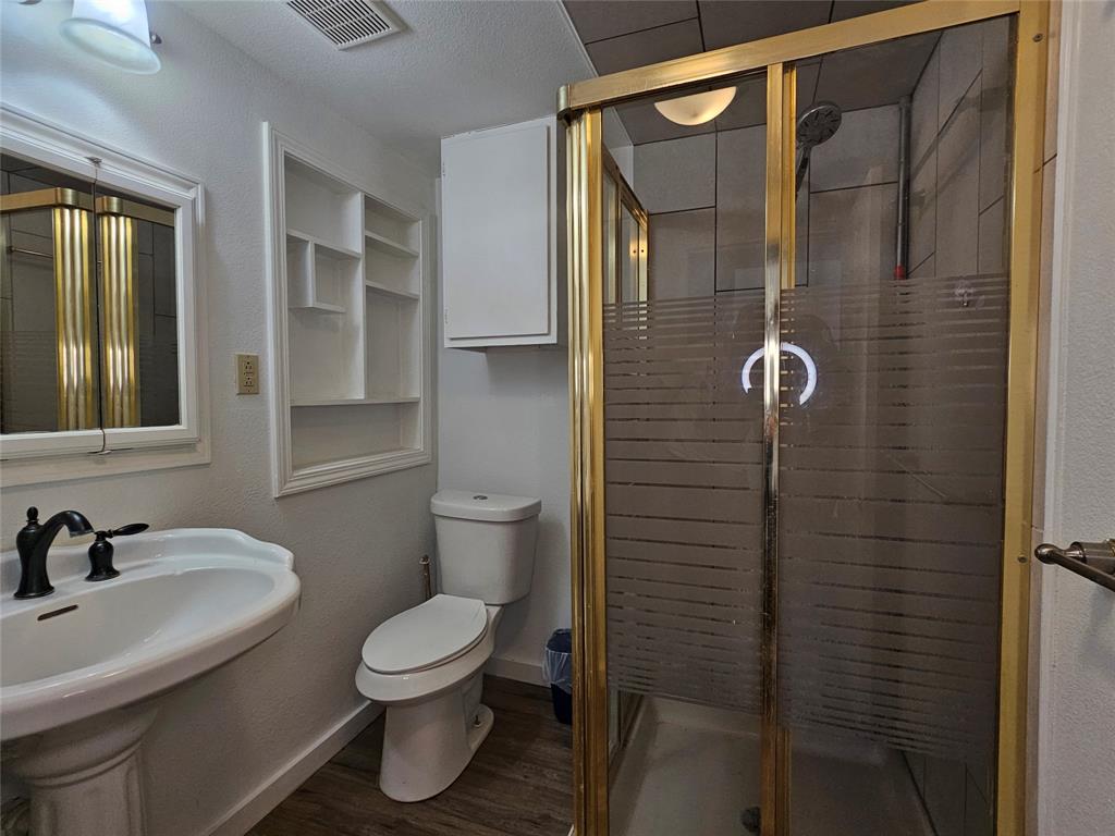 101 S Walnut Avenue Property Photo 14
