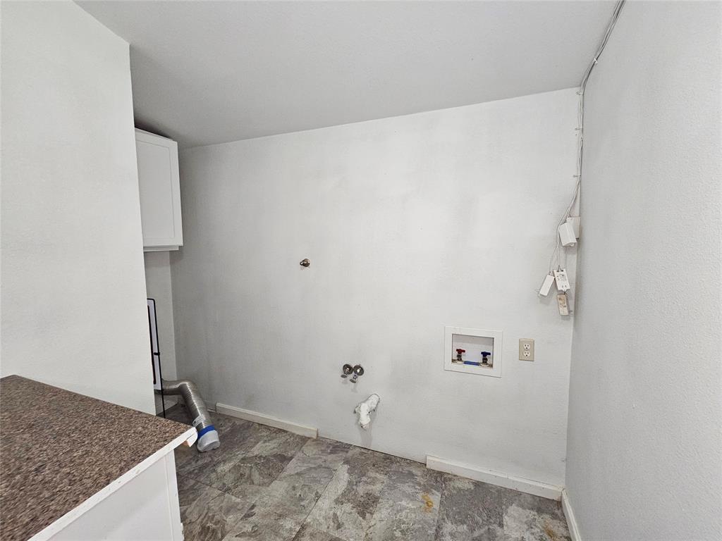 101 S Walnut Avenue Property Photo 15