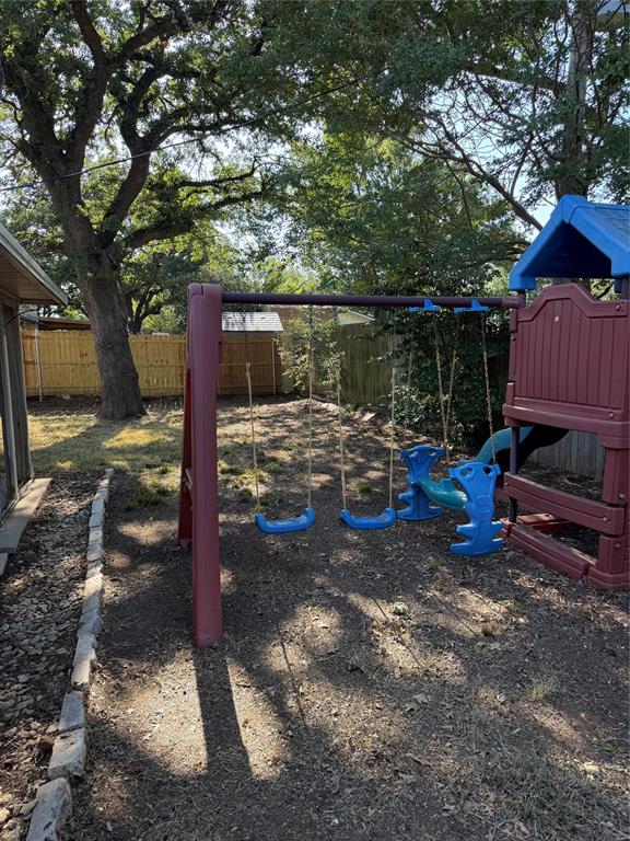 3410 Sheridan Court Property Photo 25