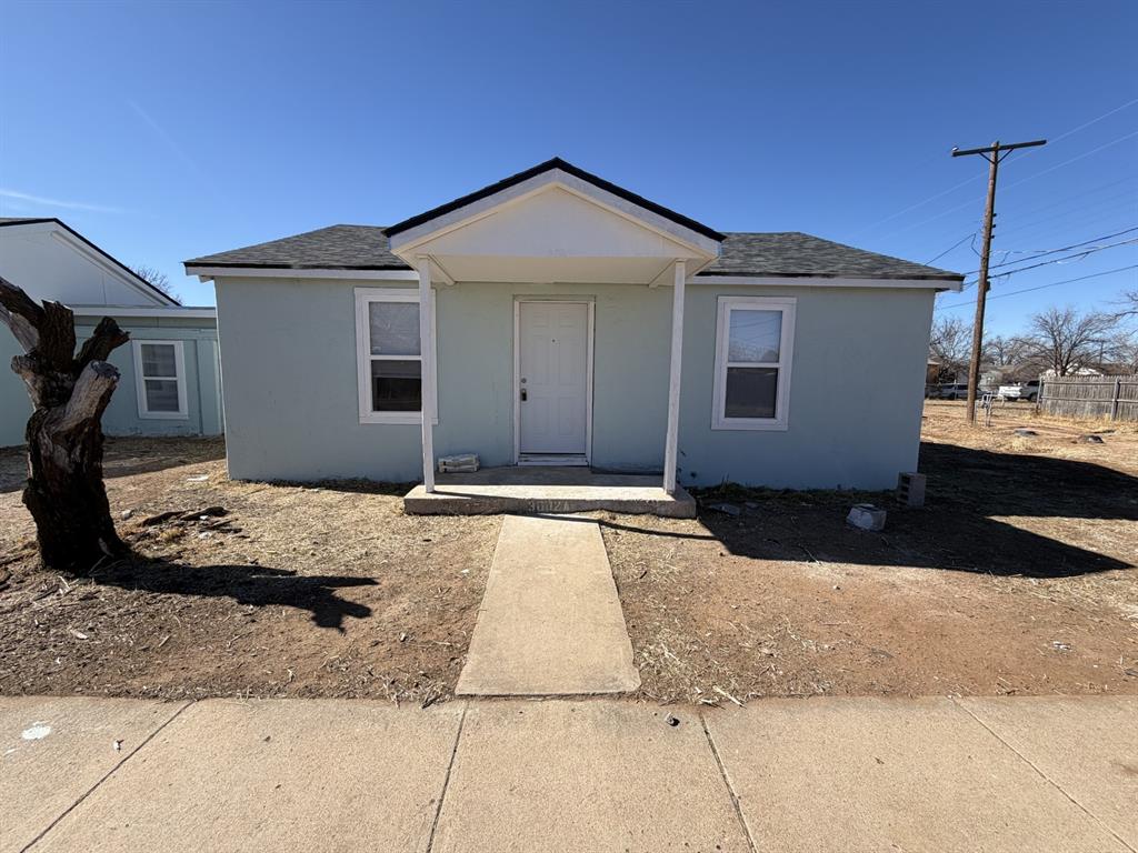 3002 1st Pl Property Photo 1