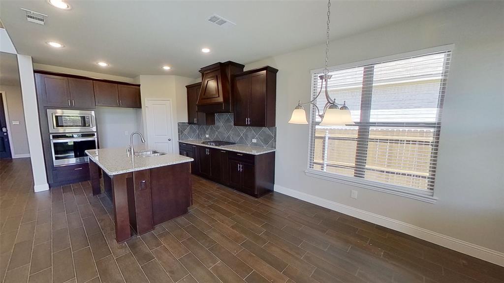 6117 Horsetail Drive Property Photo 6