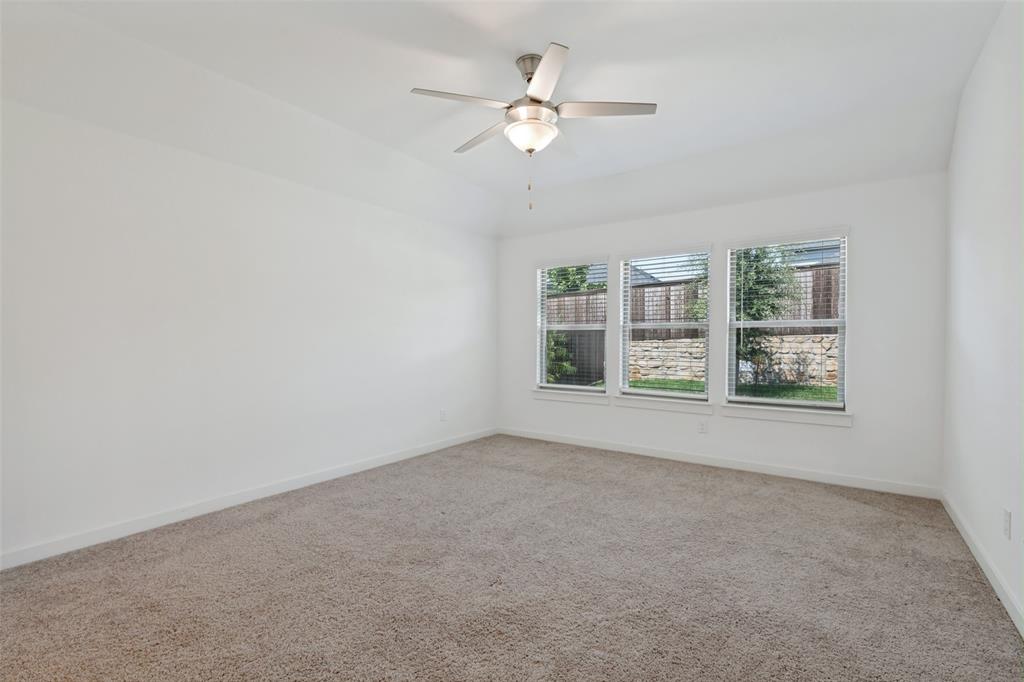 1806 Balfour Bend Property Photo 5