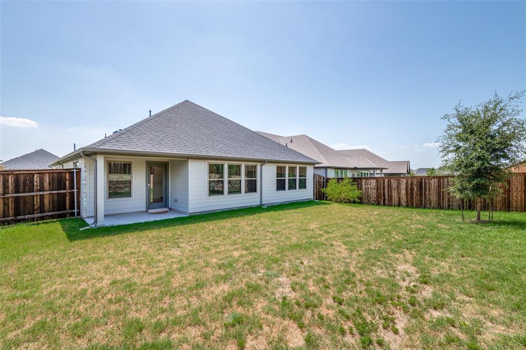 1806 Balfour Bend Property Photo 12