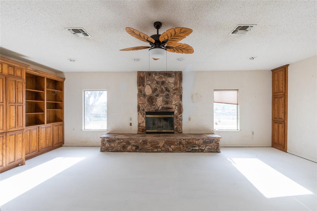 7449 Fm 707 Property Photo 7