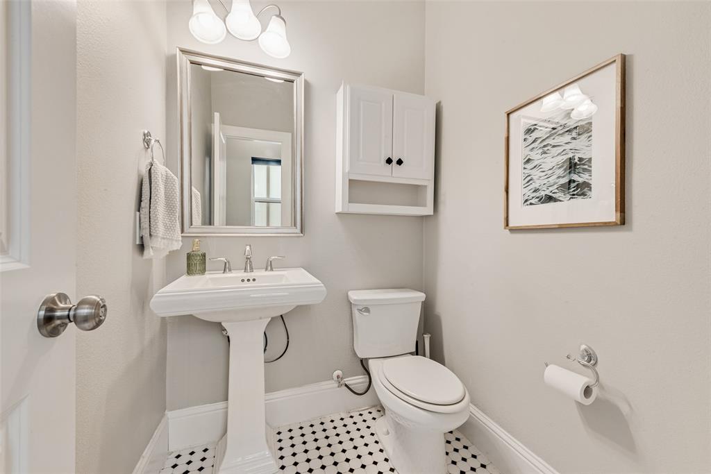 4940 Sage Hill Drive Property Photo 11