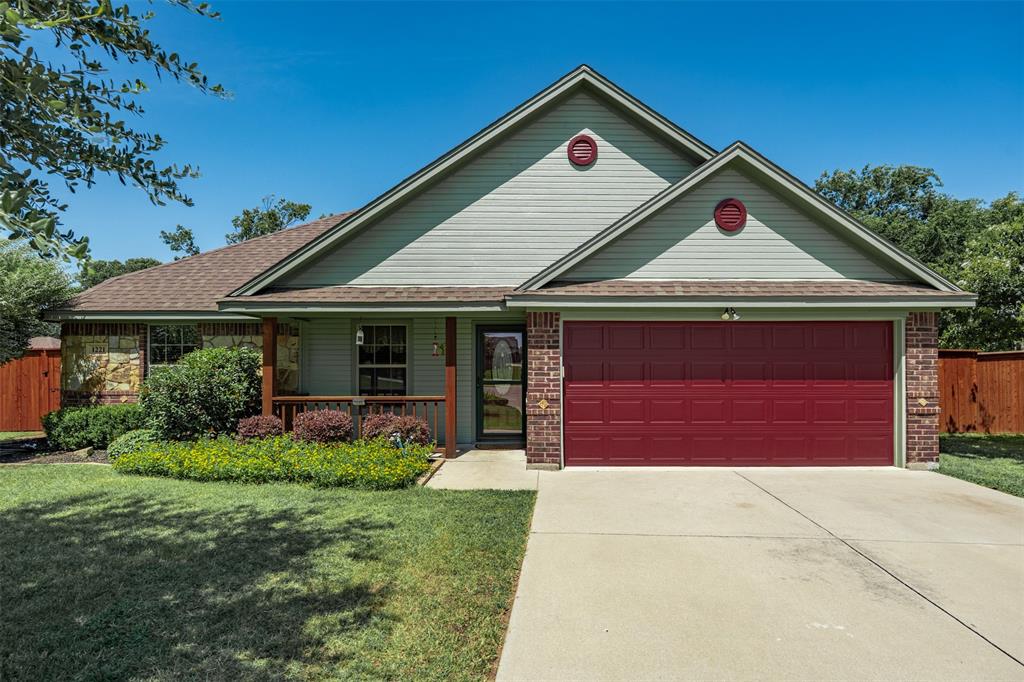 1221 Eagle Lake Drive Property Photo 1