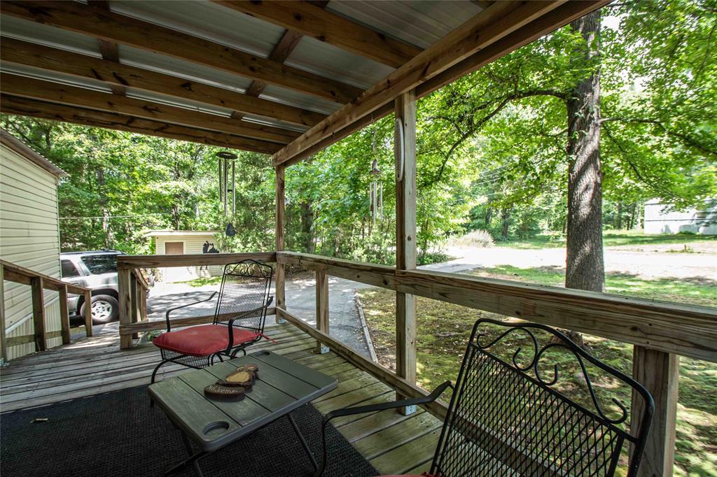 190 E Sycamore Lane Property Photo 4