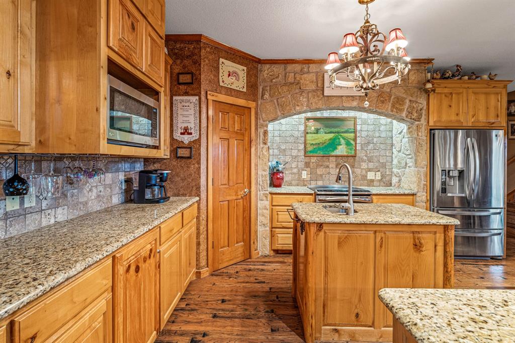 475 Magic Valley Property Photo 6