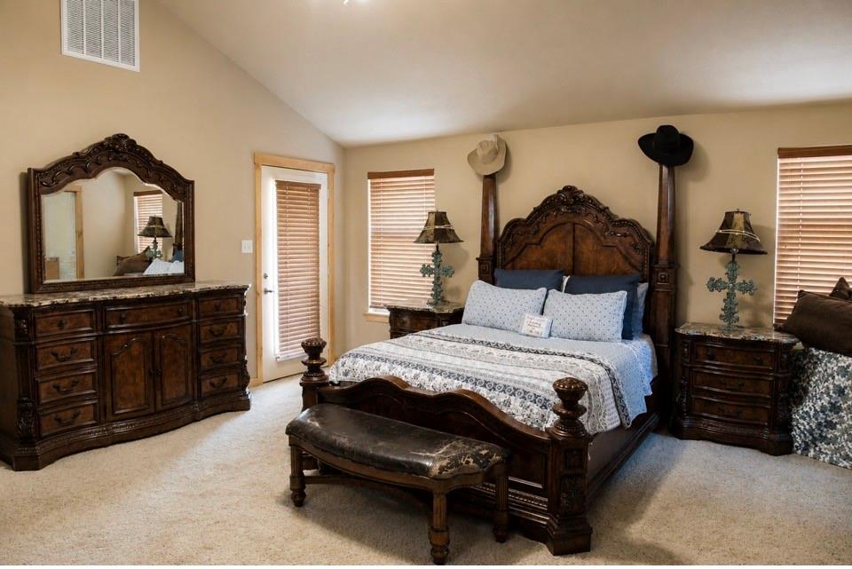 475 Magic Valley Property Photo 14