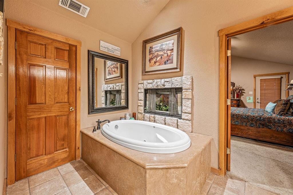 475 Magic Valley Property Photo 15