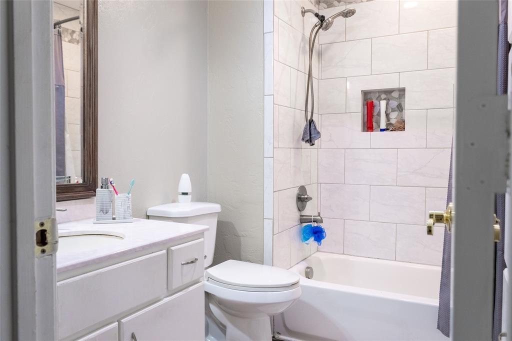 315 Dow Ross Boulevard Property Photo 18