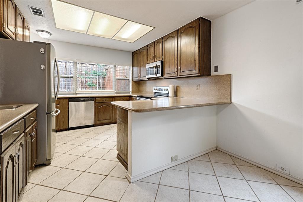14900 Le Grande Drive Property Photo 3