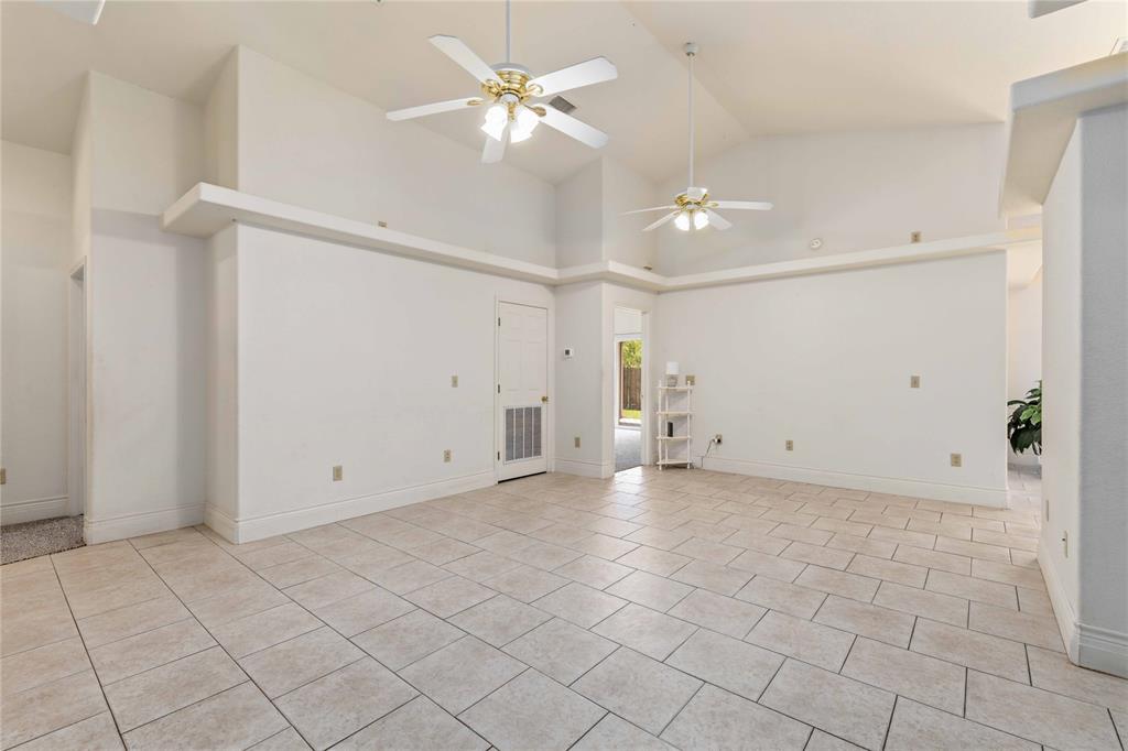 4424 Westridge Drive Property Photo 9