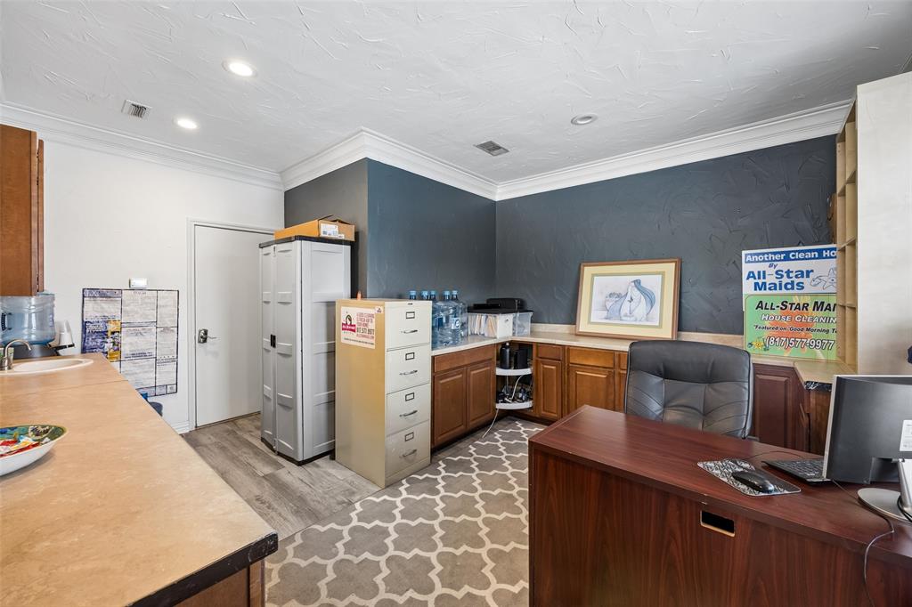 5013 Colleyville Boulevard Property Photo 11