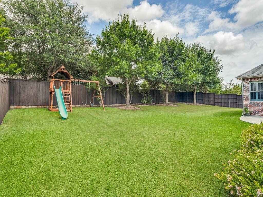 1312 Thornwood Drive Property Photo 32