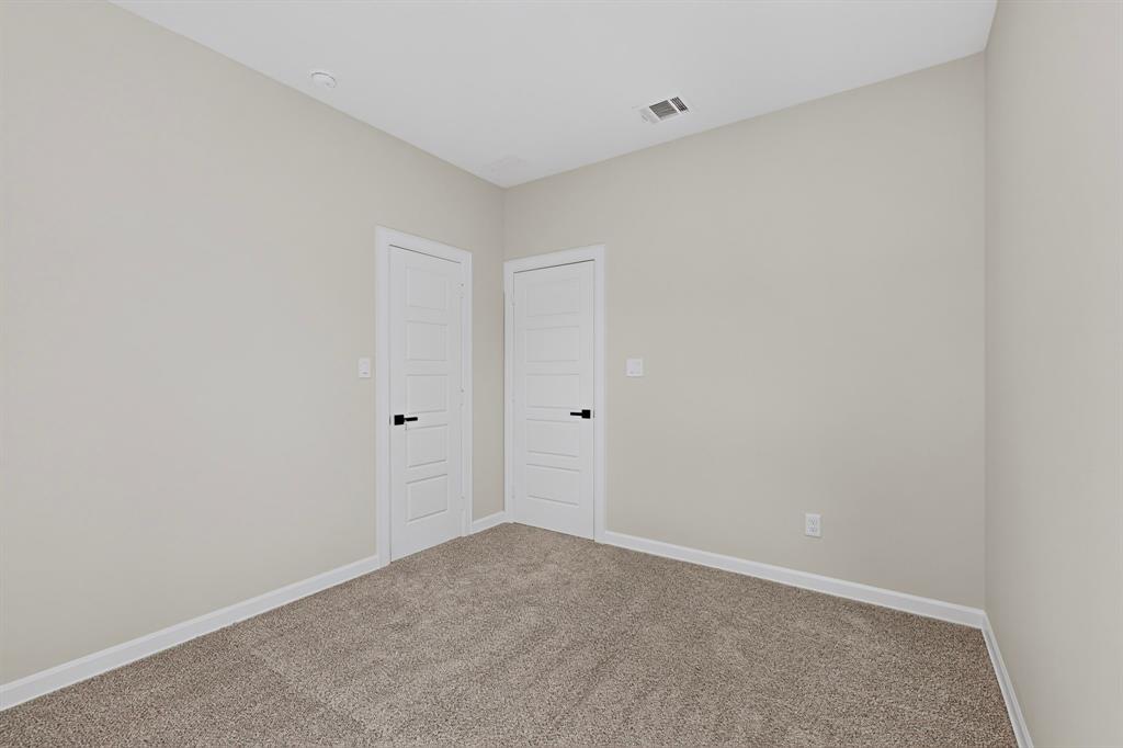 745 W Marshall Property Photo 22