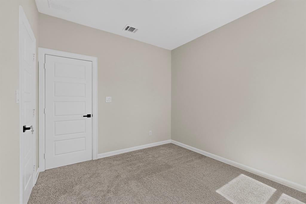 745 W Marshall Property Photo 24