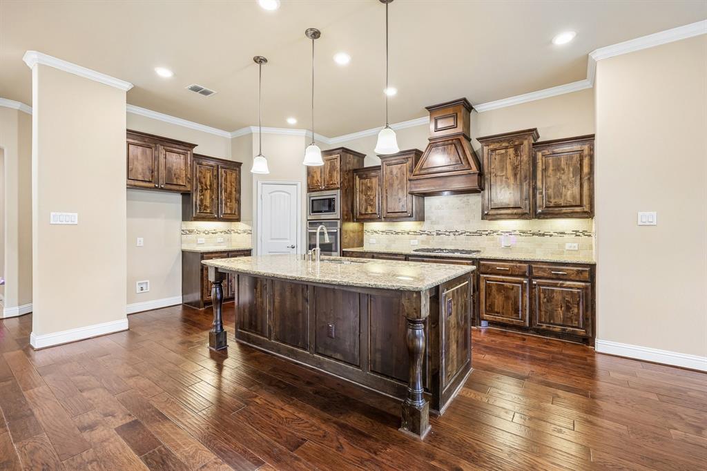 2721 Driftwood Creek Trail Property Photo 6