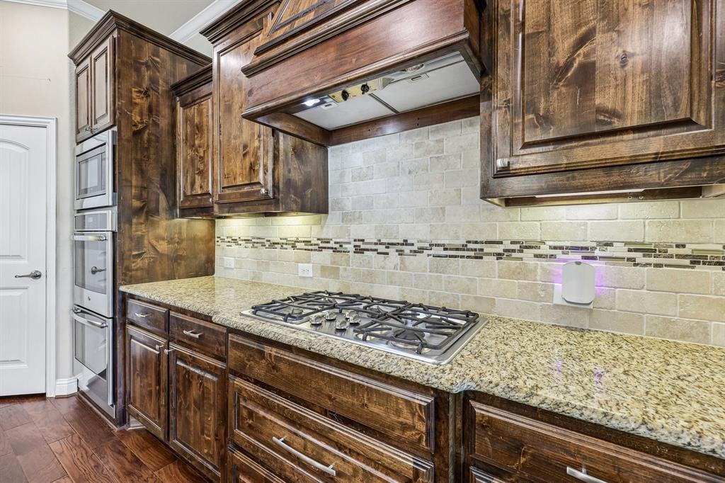 2721 Driftwood Creek Trail Property Photo 8