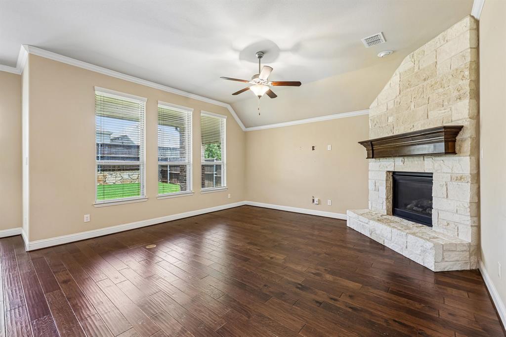 2721 Driftwood Creek Trail Property Photo 16