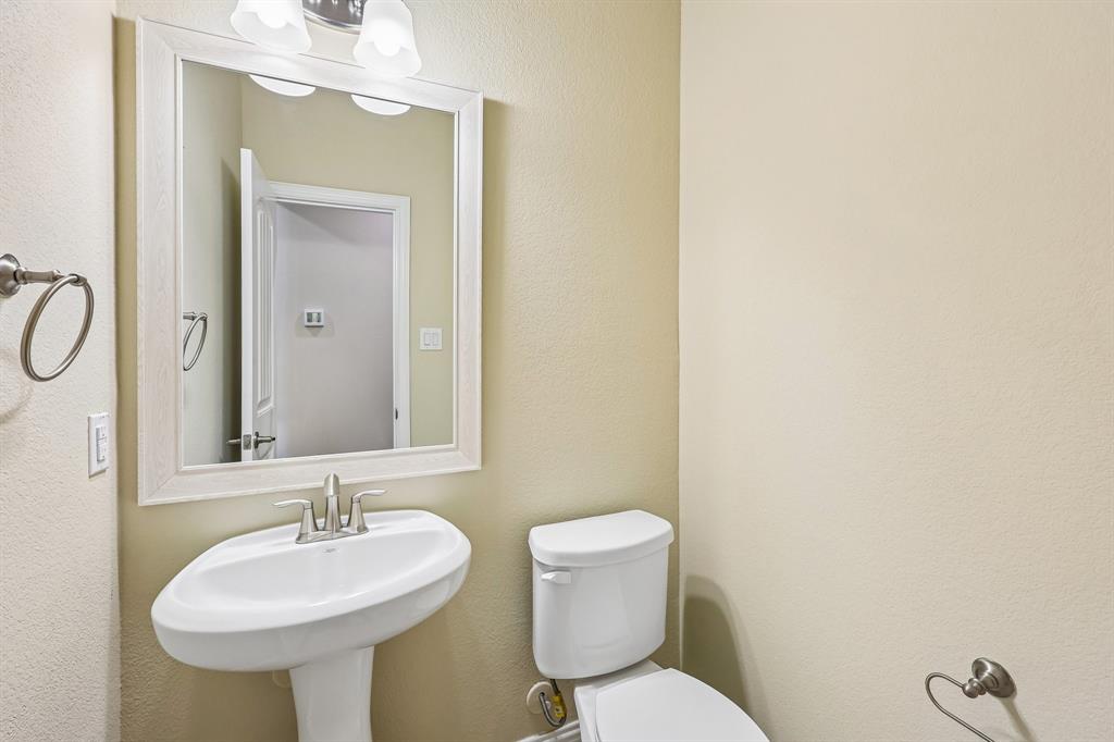 2721 Driftwood Creek Trail Property Photo 17