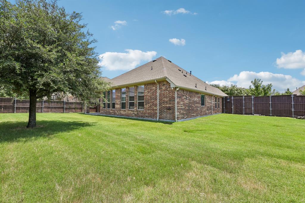 2721 Driftwood Creek Trail Property Photo 34