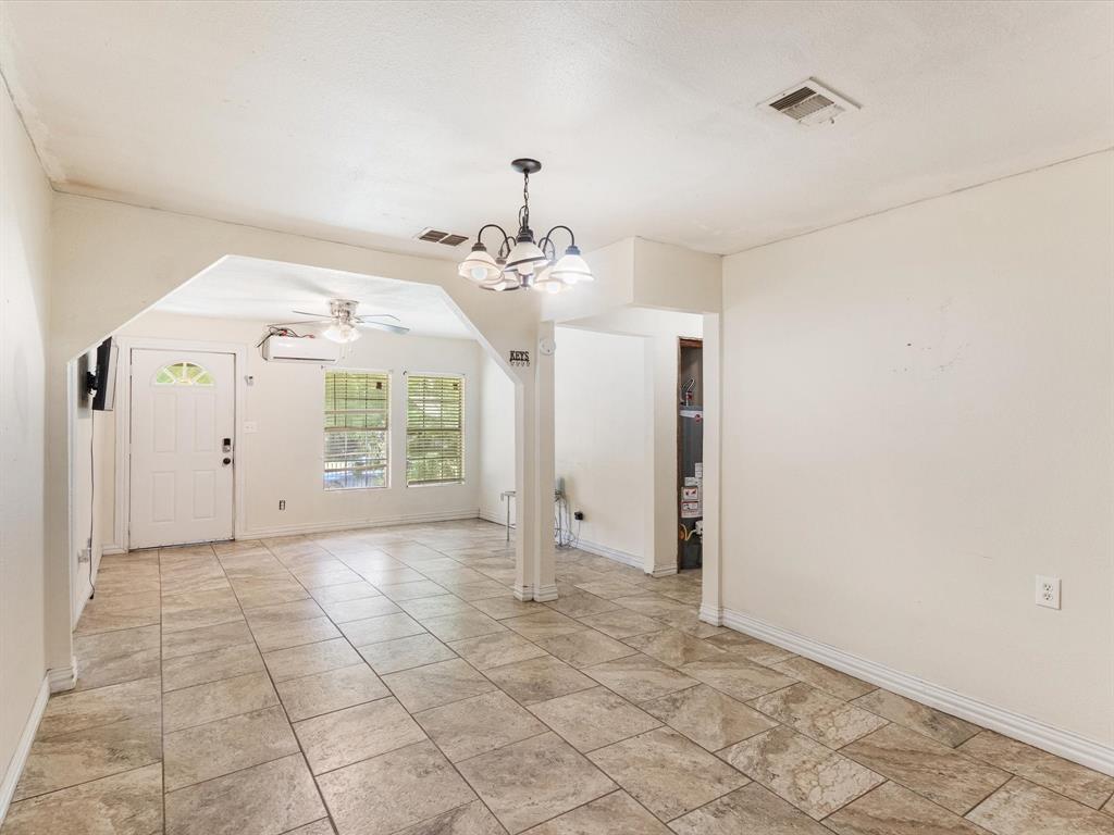 3778 Donalee Street Property Photo 8