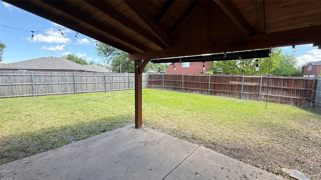 10502 Augusta Lane Property Photo 26