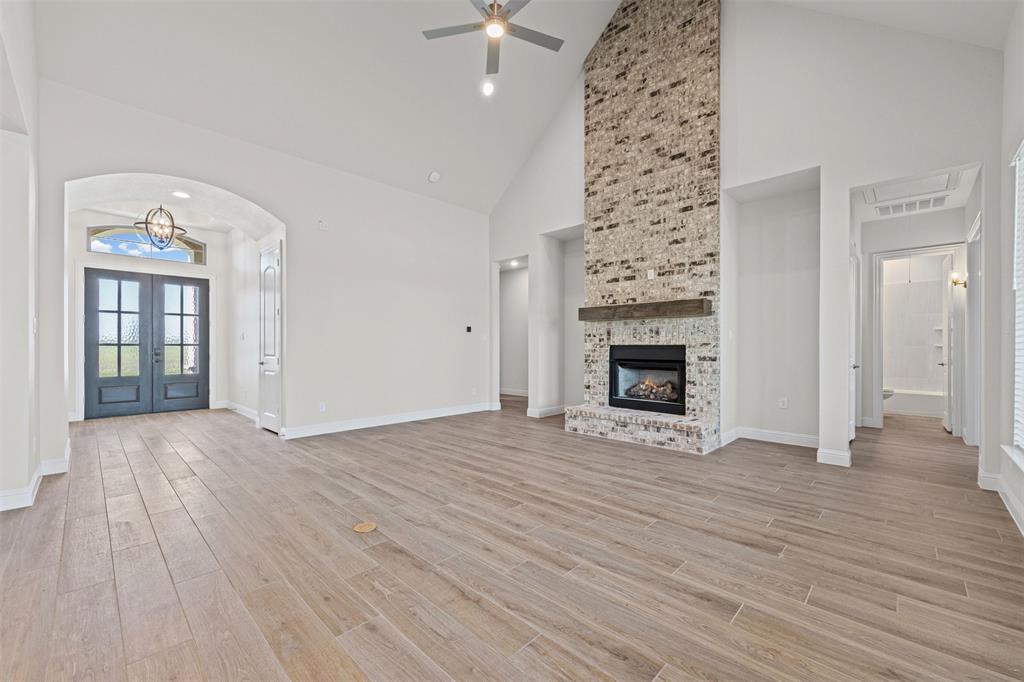 157 Lila Lake Drive Property Photo 8