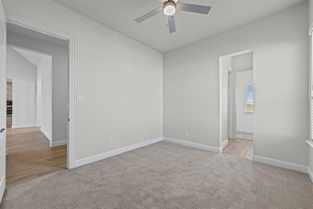 157 Lila Lake Drive Property Photo 26