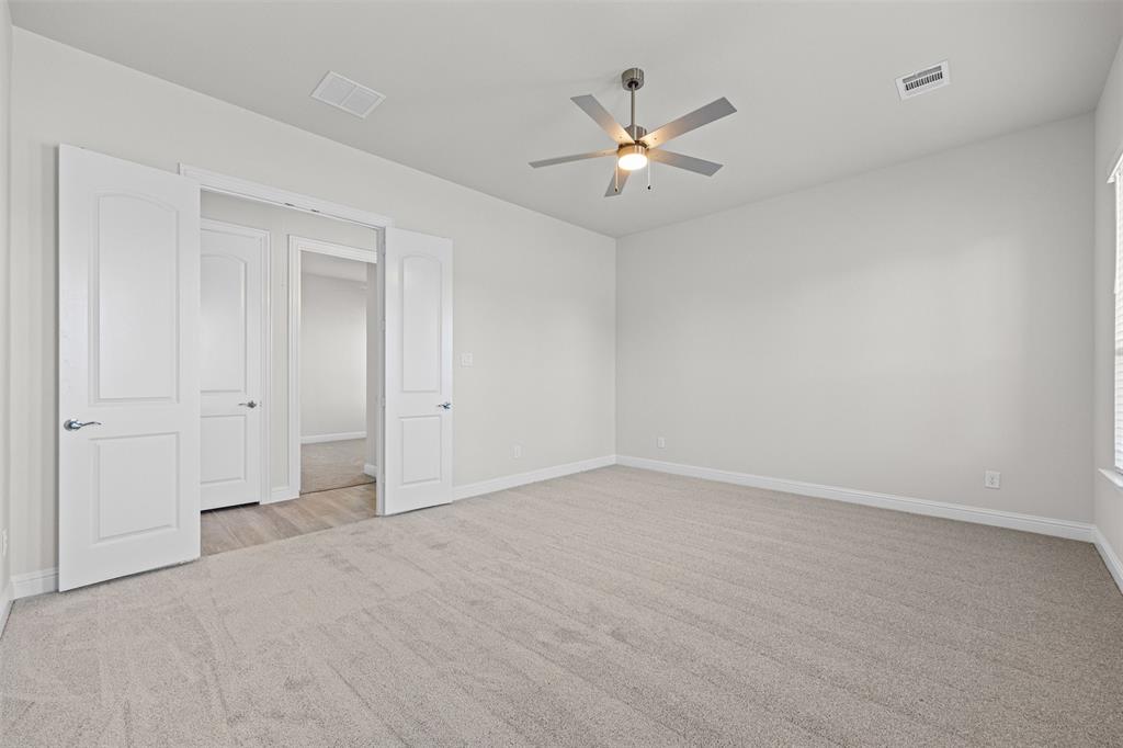 157 Lila Lake Drive Property Photo 32
