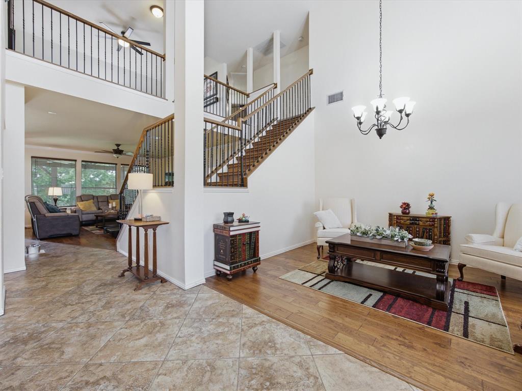 4008 Falcon Ridge Drive Property Photo 6