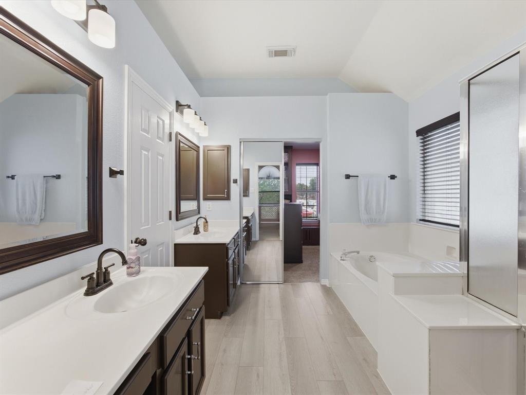 4008 Falcon Ridge Drive Property Photo 24