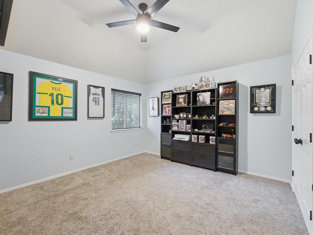 4008 Falcon Ridge Drive Property Photo 28