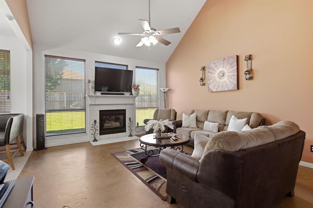 305 Ravenna Road Property Photo 8