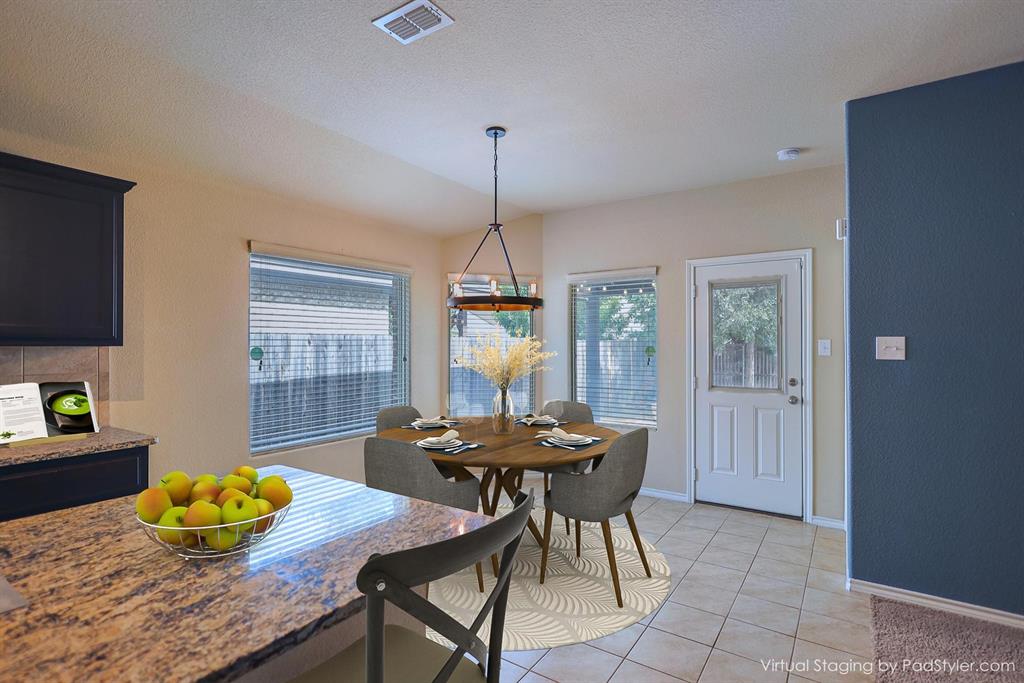 624 River Rock Drive Property Photo 11