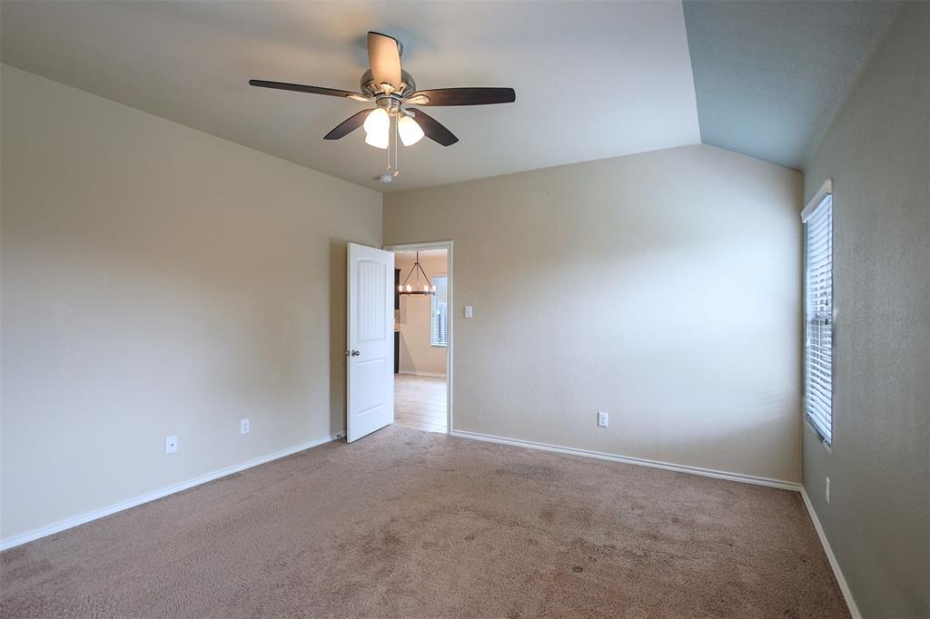 624 River Rock Drive Property Photo 23