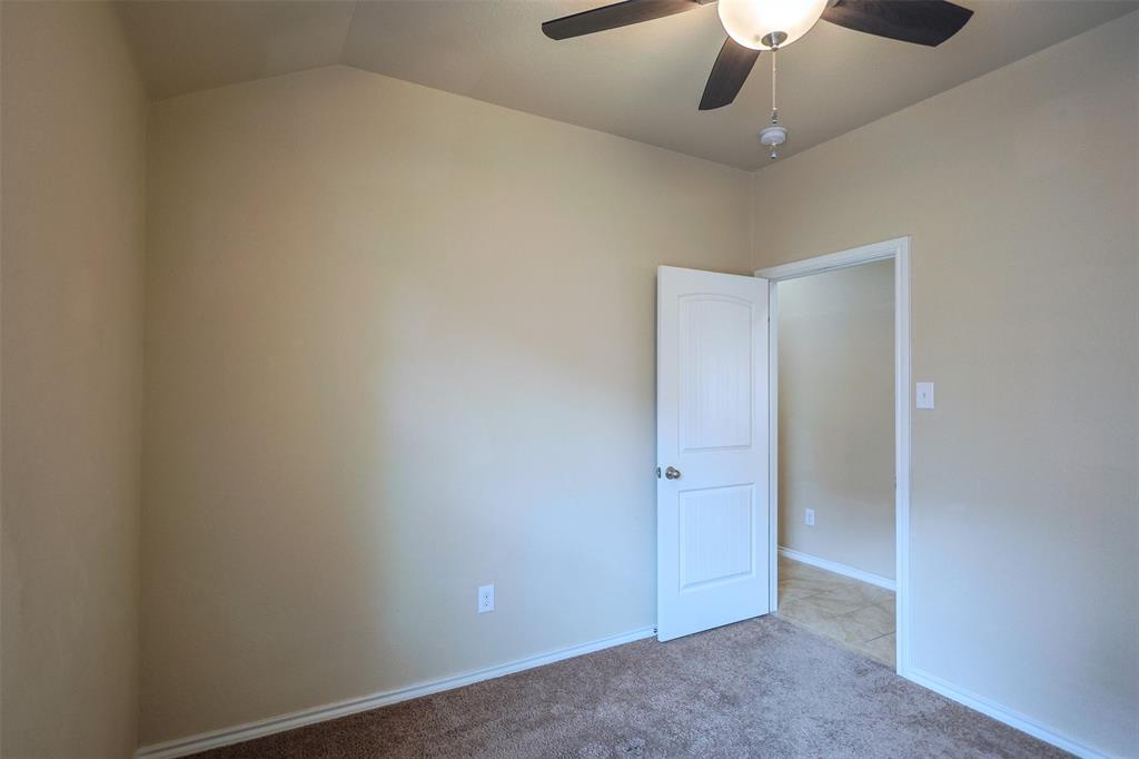 624 River Rock Drive Property Photo 26