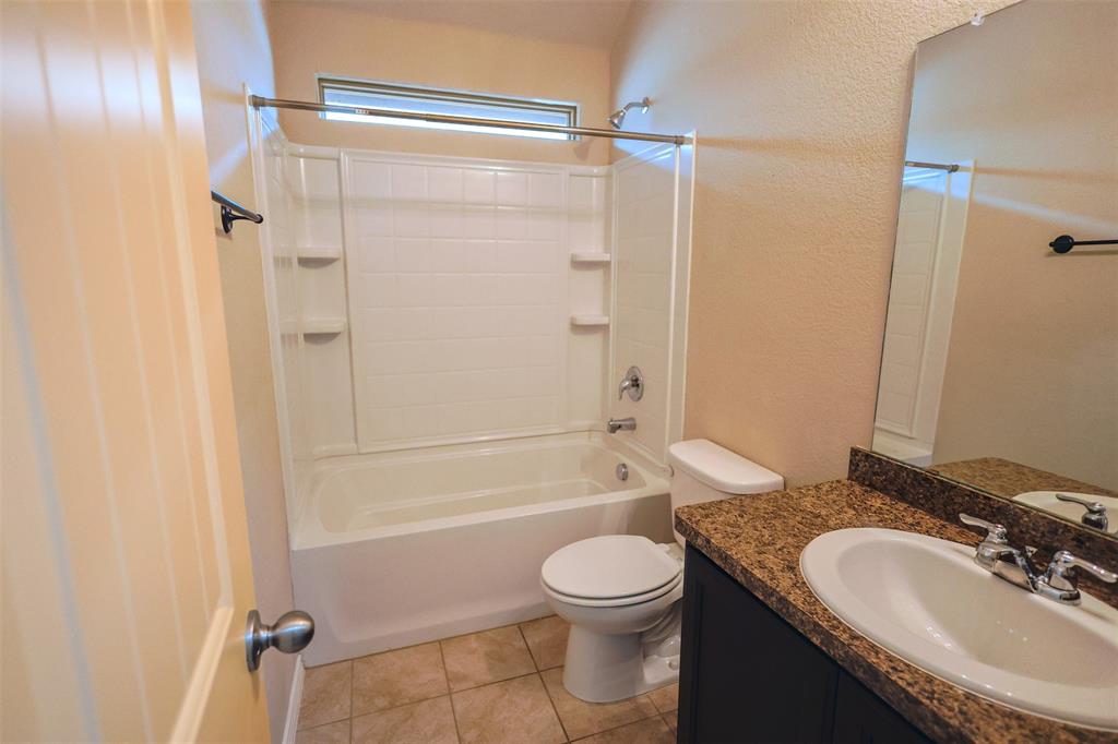 624 River Rock Drive Property Photo 28