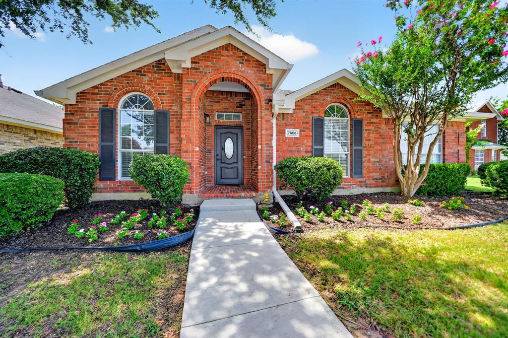 7606 Harbor Drive Property Photo 1